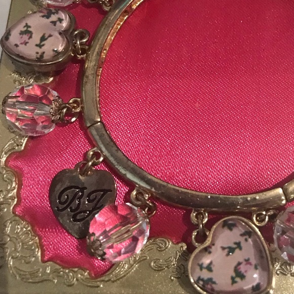 Betsey Johnson pink rose bud heart charm stretch bracelet vintage dollbaby fairy - Picture 5 of 6